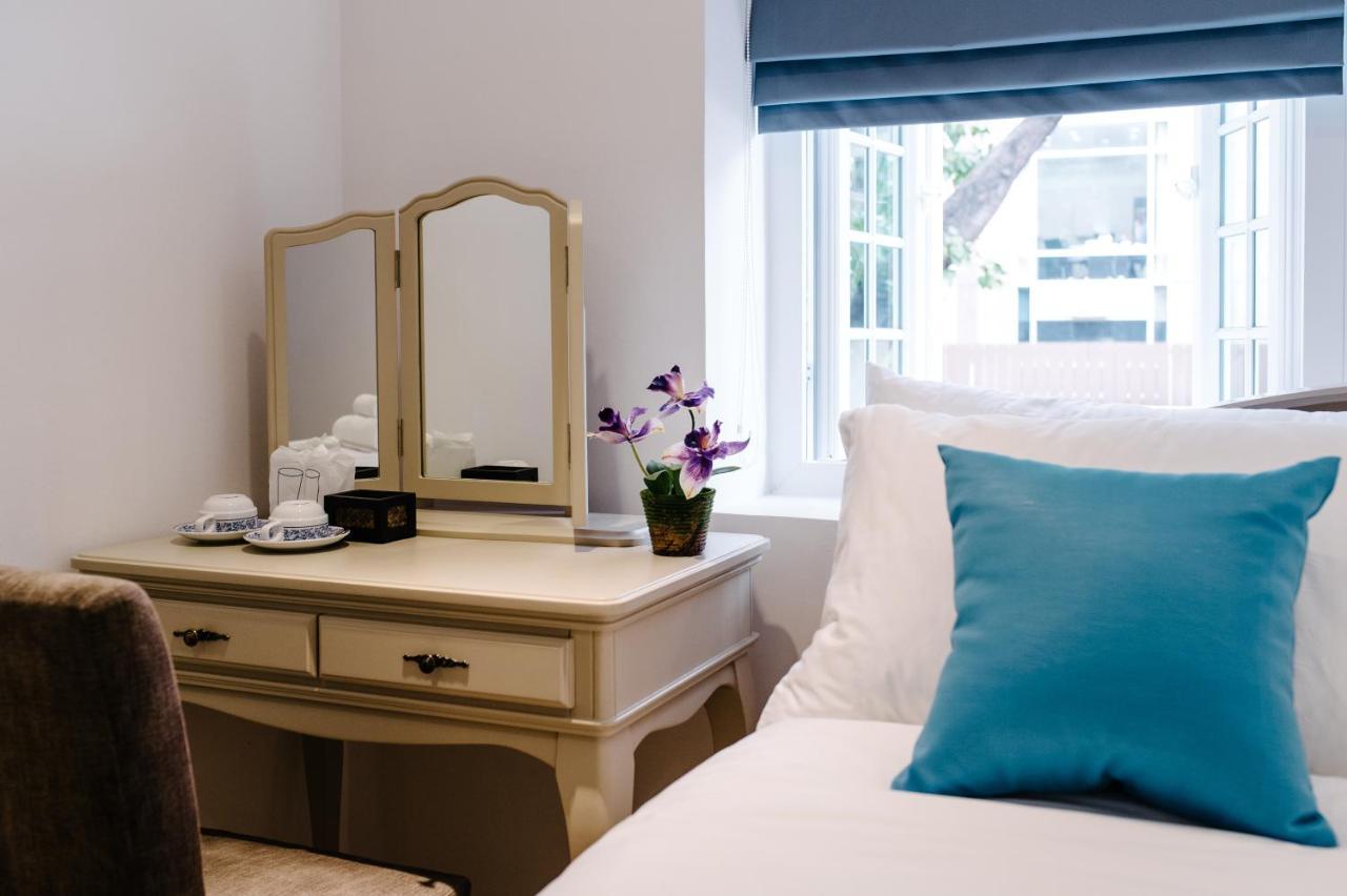 Baan Vajra Hotell Bangkok Exteriör bild
